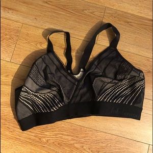 Lululemon bra - size DD 36